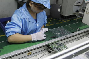 冒死拍攝 50張圖揭秘平板電腦生產過程，你能猜出是哪家廠商嗎？